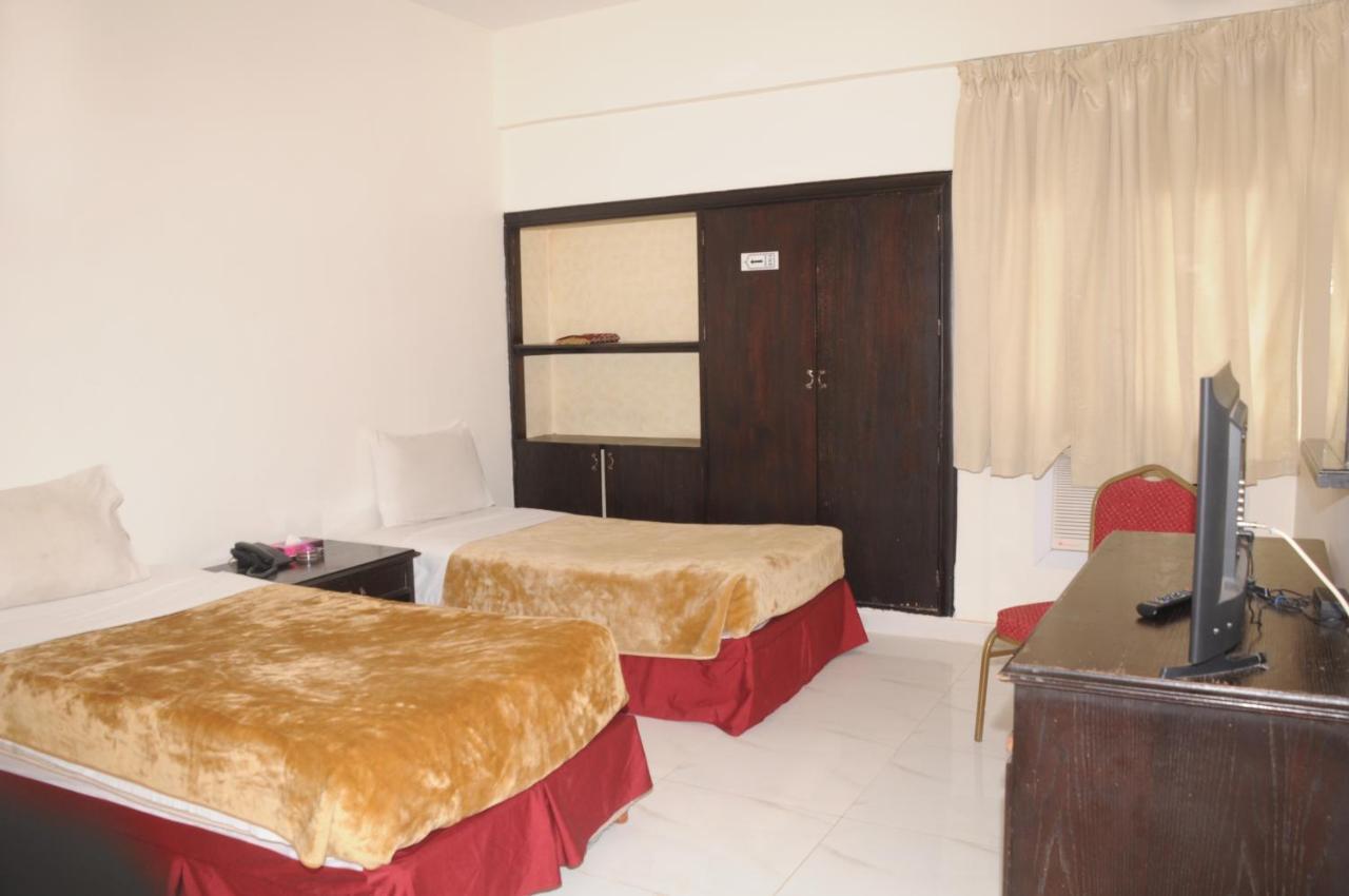 Asia Hotel Рияд Екстериор снимка