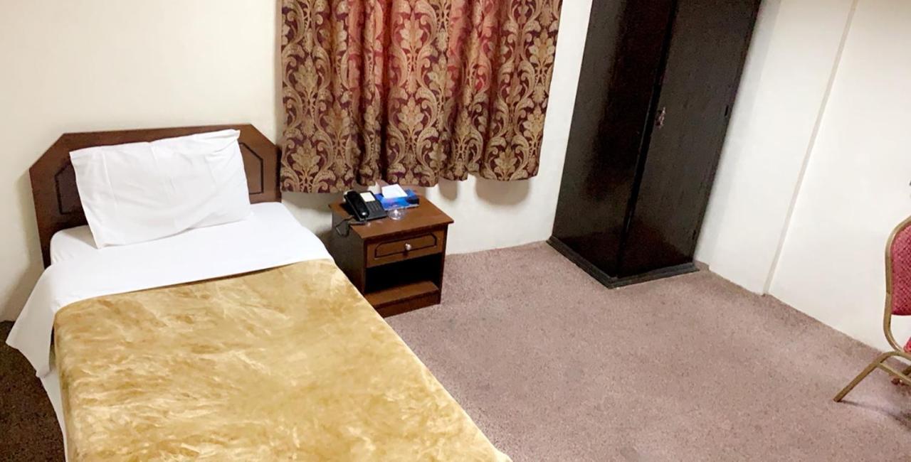 Asia Hotel Рияд Екстериор снимка